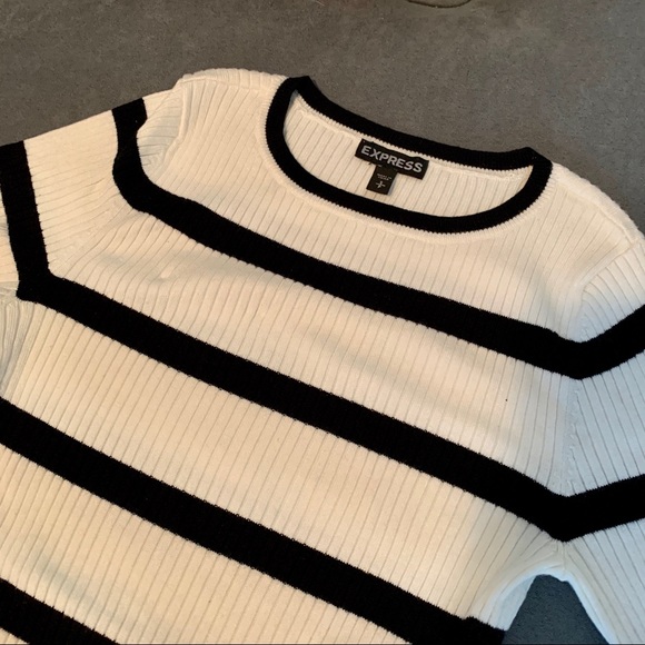 Express Sweaters - • express 3/4 sleeve sweater • Express Sweaters - • express 3/4 sleeve sweater •